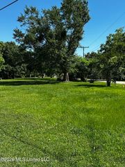 3298 W Race Track Road, D'iberville, MS 39540