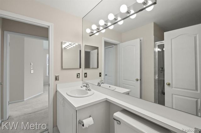 5914 Creekside Drive 78, Troy, MI 48085