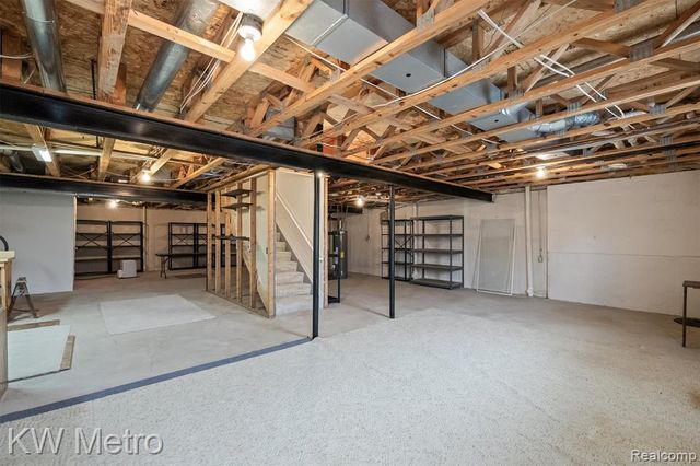 5914 Creekside Drive 78, Troy, MI 48085