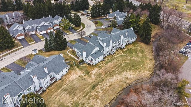 5914 Creekside Drive 78, Troy, MI 48085