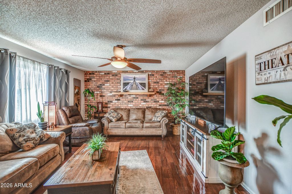 1164 S QUAIL --, Mesa, AZ 85206 — exterior
