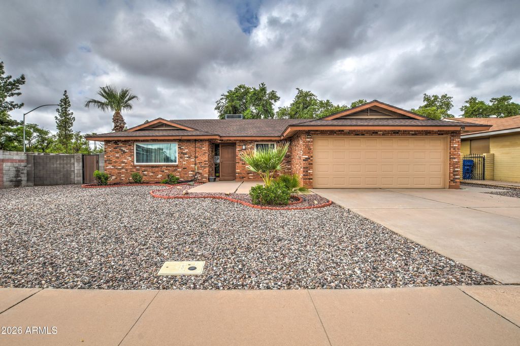 1164 S QUAIL --, Mesa, AZ 85206 — photo 2