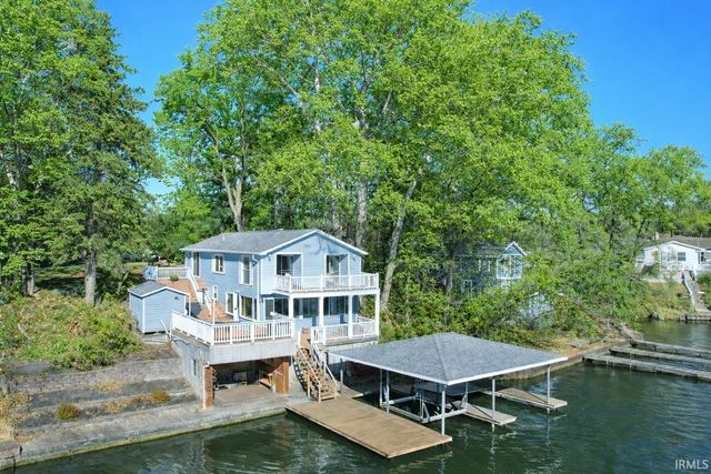 5100 E Quiet Water Court, Monticello, IN 47960