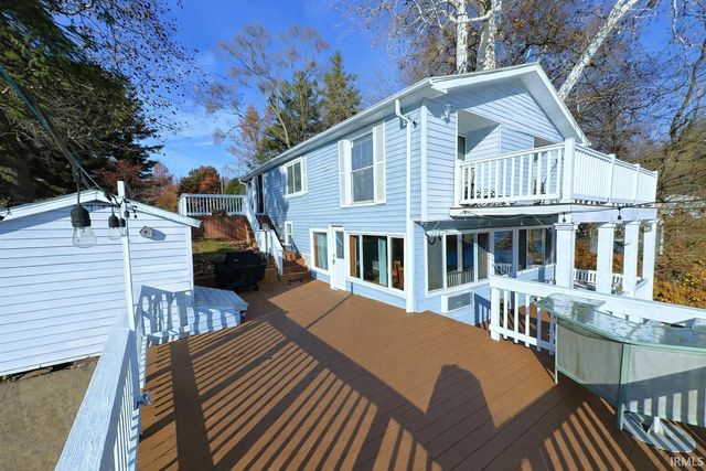 5100 E Quiet Water Court, Monticello, IN 47960