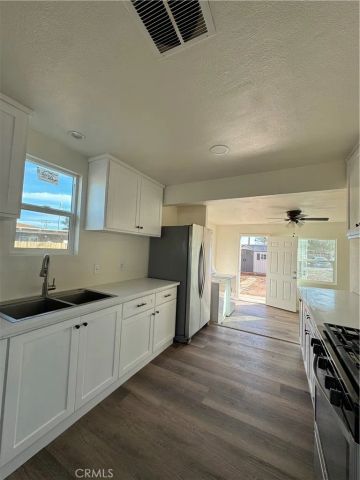 184 N Acacia St, Blythe, CA 92225