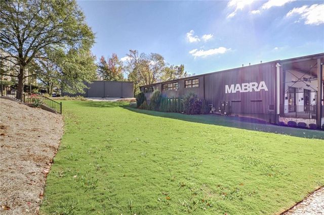 906 Brees Court, Atlanta, GA 30318