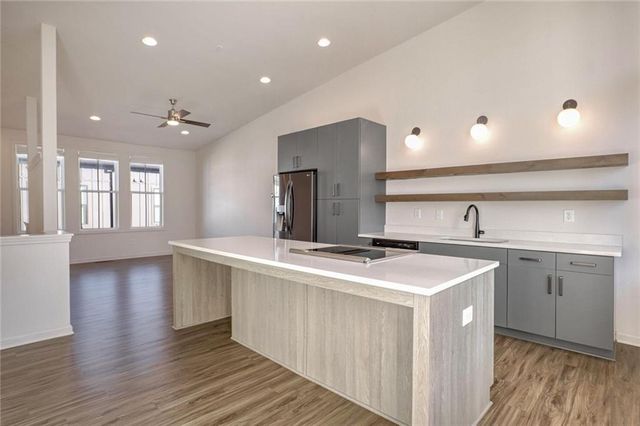 906 Brees Court, Atlanta, GA 30318