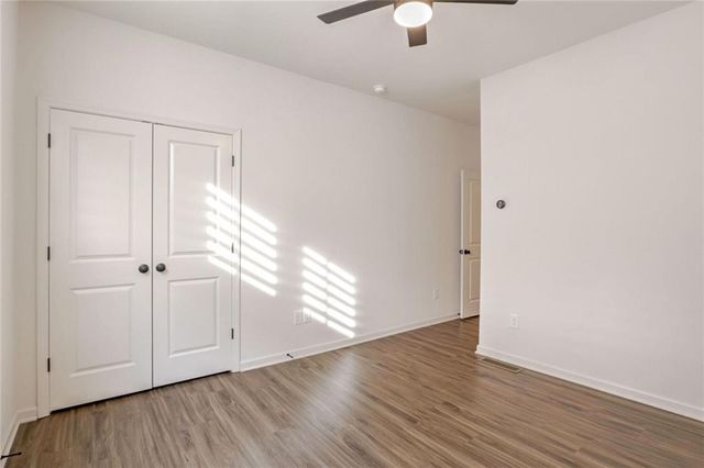 906 Brees Court, Atlanta, GA 30318