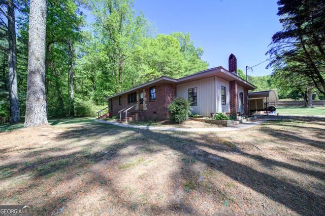 153 Dawson Forest Road, Dawsonville, GA 30534
