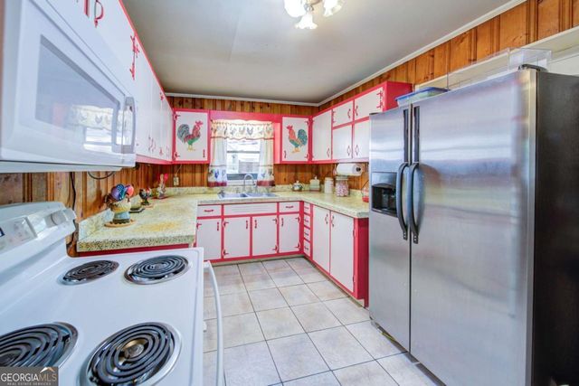 153 Dawson Forest Road, Dawsonville, GA 30534