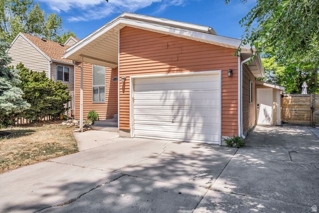 4598 W ARCHER LN, West Valley City, UT 84120