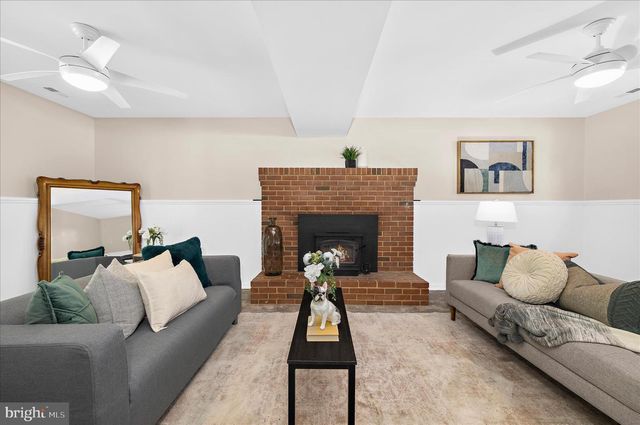 1231 VAN BUREN DR, Annapolis, MD 21403