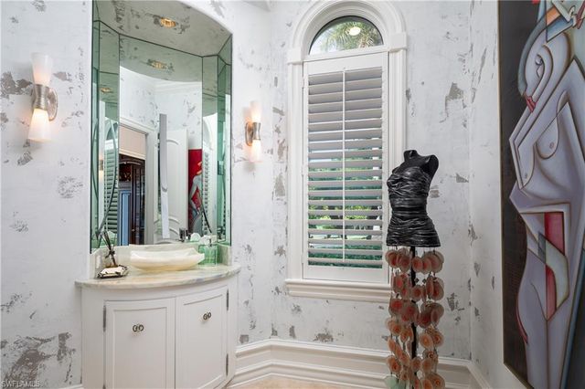 2145 Canna WAY, Naples, FL 34105