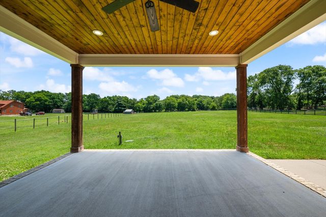 2934 Stewart Creek Rd, Murfreesboro, TN 37129