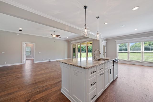 2934 Stewart Creek Rd, Murfreesboro, TN 37129
