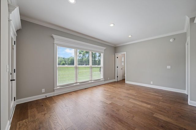2934 Stewart Creek Rd, Murfreesboro, TN 37129