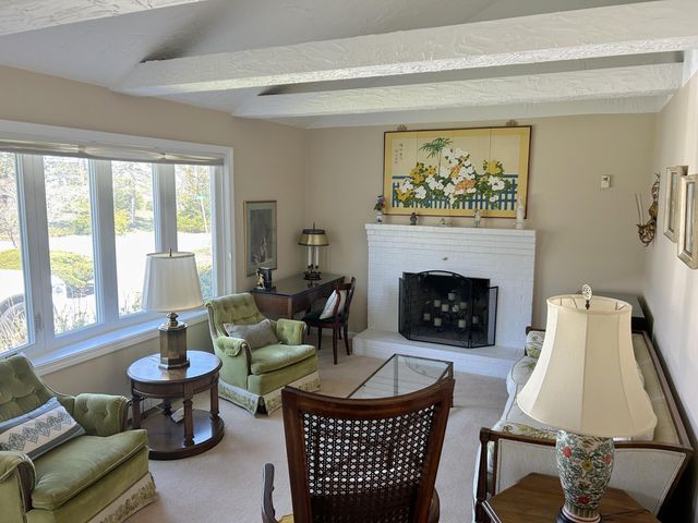 27 Cherub Lane, South Yarmouth, MA 02664