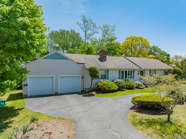 27 Cherub Lane, South Yarmouth, MA 02664