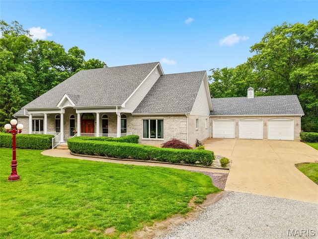 64 Dumont Court, Foristell, MO 63348
