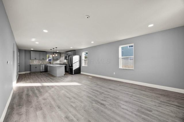 1006 Campbell Avenue, Columbus, OH 43223
