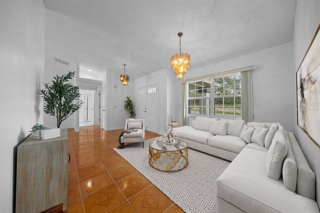 2569 SW 175 LOOP, Ocala, FL 34473