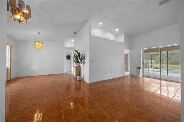 2569 SW 175 LOOP, Ocala, FL 34473