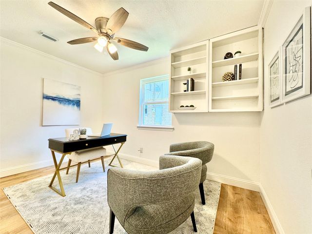 5314 Royal Oak Drive, Texas City, TX 77591