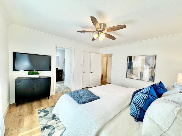 5314 Royal Oak Drive, Texas City, TX 77591