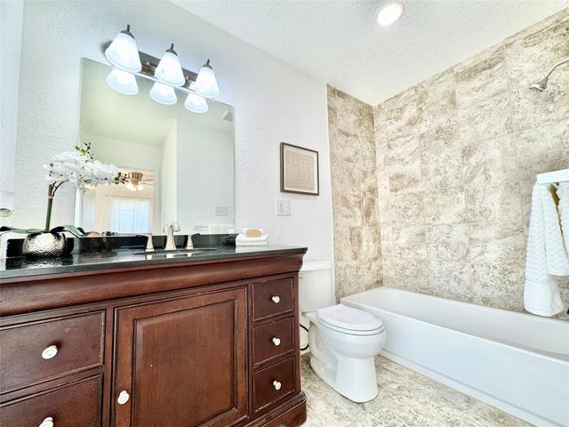 5314 Royal Oak Drive, Texas City, TX 77591