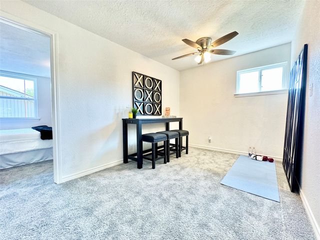 5314 Royal Oak Drive, Texas City, TX 77591