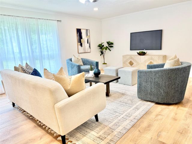 5314 Royal Oak Drive, Texas City, TX 77591