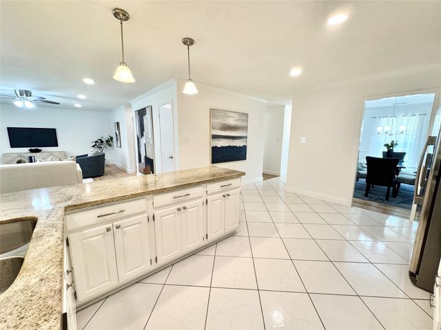 5314 Royal Oak Drive, Texas City, TX 77591