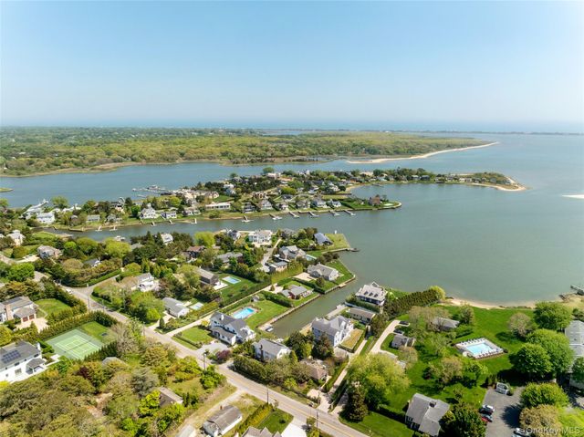 56 Middle Pond Road, Southampton, NY 11968