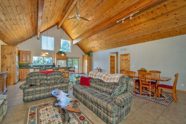 4117 Pearl Rd, Pollock Pines, CA 95726