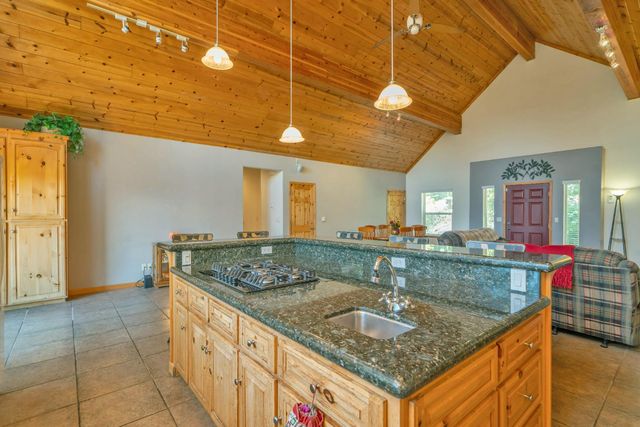 4117 Pearl Rd, Pollock Pines, CA 95726