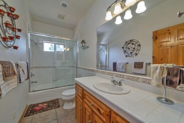 4117 Pearl Rd, Pollock Pines, CA 95726