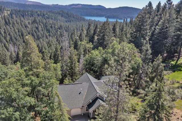 4117 Pearl Rd, Pollock Pines, CA 95726