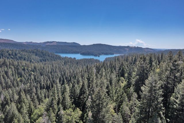 4117 Pearl Rd, Pollock Pines, CA 95726