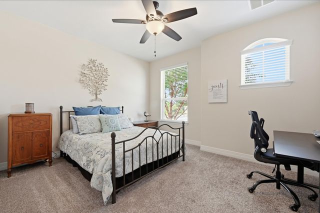 553 Betony LOOP, Buda, TX 78610