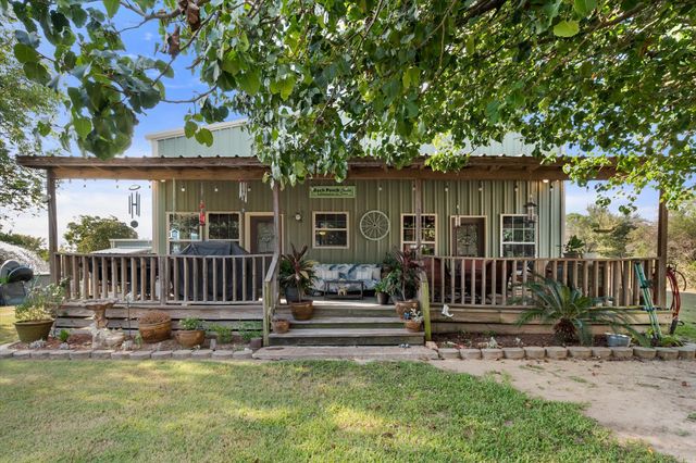 5827 SE County Road 1095, Corsicana, TX 75109