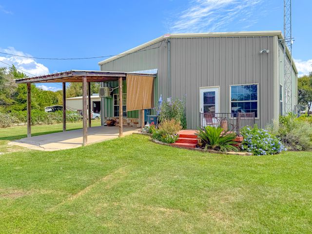 5827 SE County Road 1095, Corsicana, TX 75109