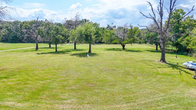 5827 SE County Road 1095, Corsicana, TX 75109