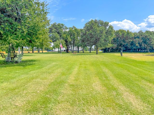 5827 SE County Road 1095, Corsicana, TX 75109