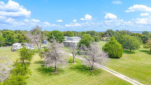 5827 SE County Road 1095, Corsicana, TX 75109