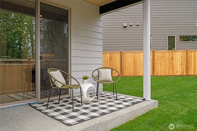 12221 NE 106th Street, Kirkland, WA 98033