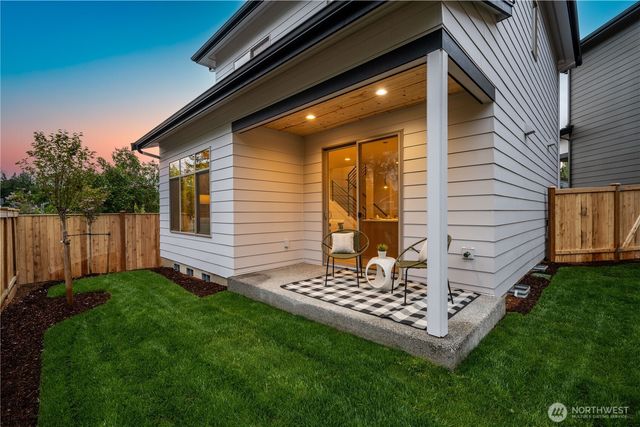 12221 NE 106th Street, Kirkland, WA 98033