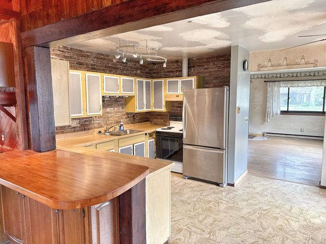 39245 Lakeshore Drive, Harrison Twp, MI 48045