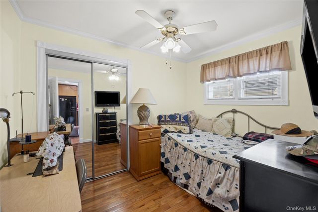 212 15th Street, West Babylon, NY 11704