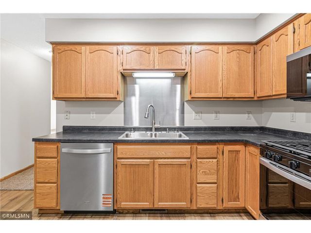 1906 Tuenge Drive, Stillwater, MN 55082