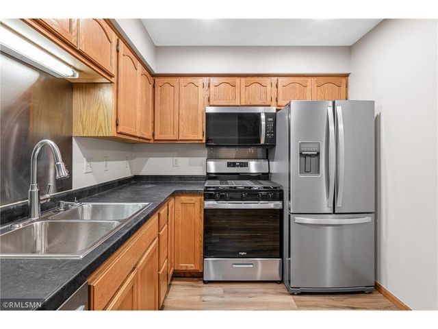 1906 Tuenge Drive, Stillwater, MN 55082